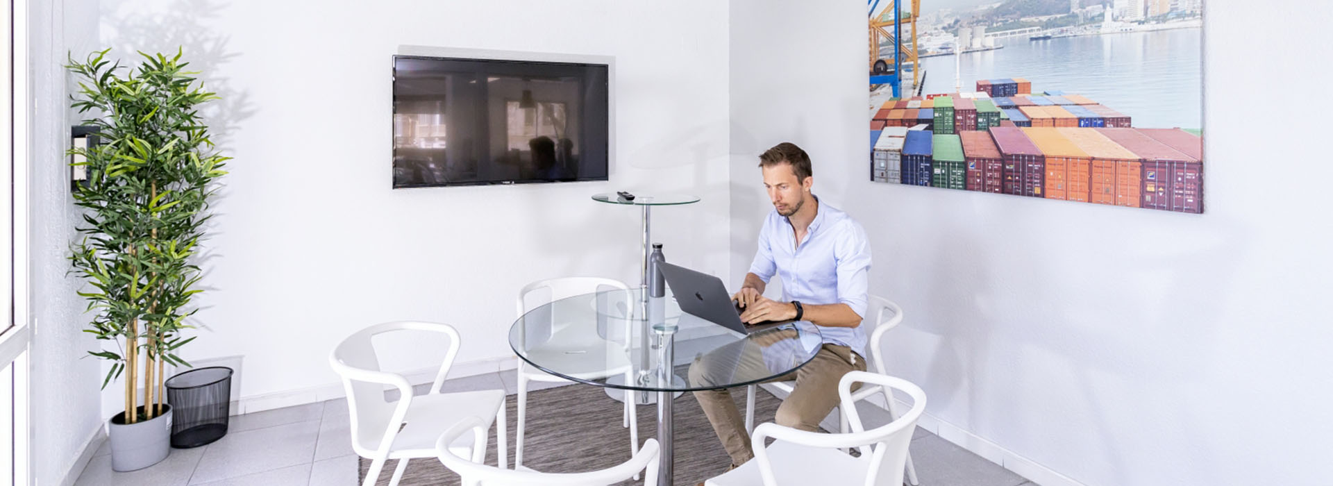 cabecera-sala-reuniones Alquiler sala reuniones Málaga