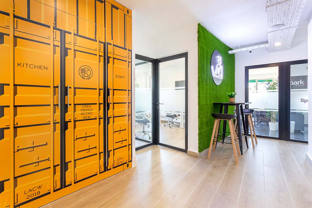 la-aduana-centro-zonas-comunes-16 Equipos trabajando